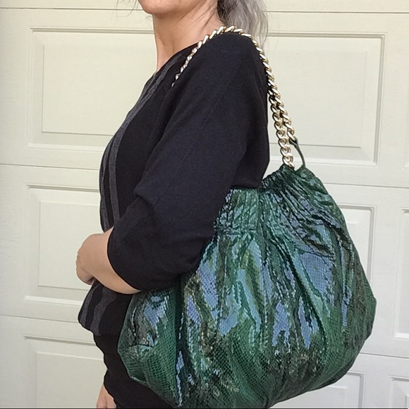 chain slouch bag